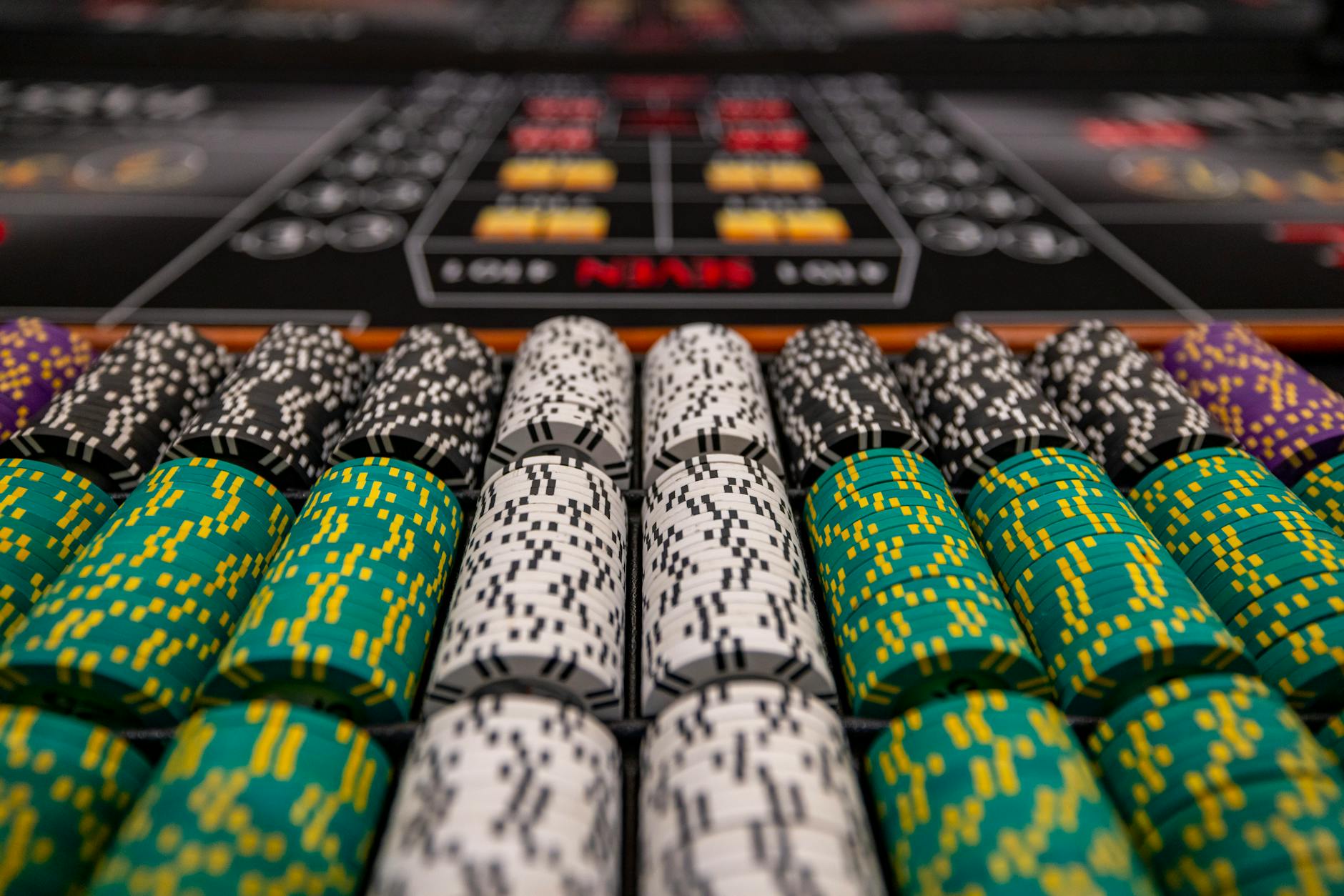 Minh họa quản lý vốn khi chơi casino bằng ngân sách rõ ràng